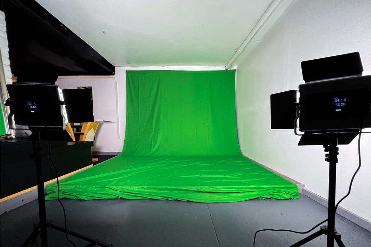 Yellow House Studios 2.0 photo 3